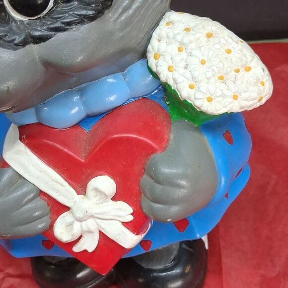 Vintage Valentine Racoon - Picture 4 of 6